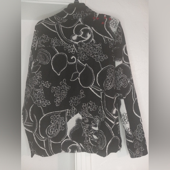 Chico's Top - Picture 2 of 6